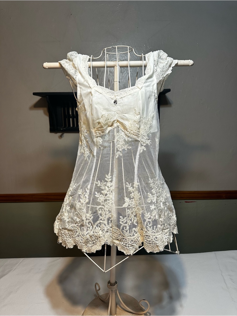 Lace Trim Sheer Chemise – Ivory